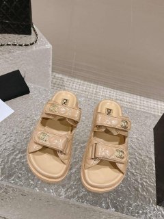 Chanel Women’s Velcro sandals Fashion Shoes C93238