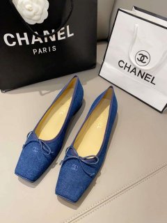 Chanel Women’s Loafers Fashion Shoes C93262