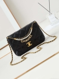 Chanel AS5011 Flap bag Shiny Lambskin Imitation Pearls & Gold-Tone Metal Black