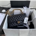 Chanel A01112 CF Quilted Classic Flap Bag in Grainy Lambskin Black