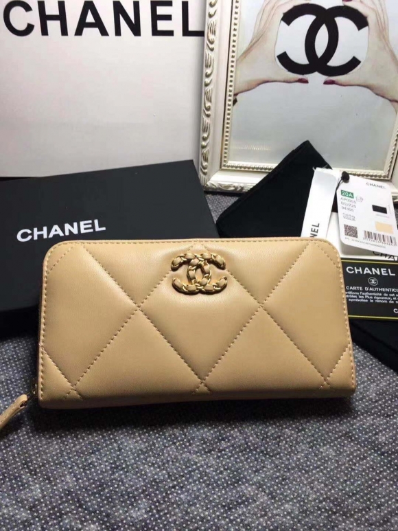 Chanel AP0956 Chanel 19 Long Zipped Wallet Lambskin Apricot