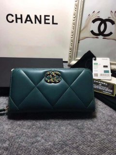 Chanel AP0956 Chanel 19 Long zipped Wallet Lambskin Navy Blue