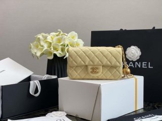 Chanel As1787 Flap Bag NA106 Shoulder Handbag B02916 Lambskin Yellow