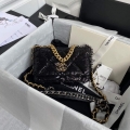 Chanel AP0250 Chanel 19 wallet on chain shiny Lambskin Beads Black