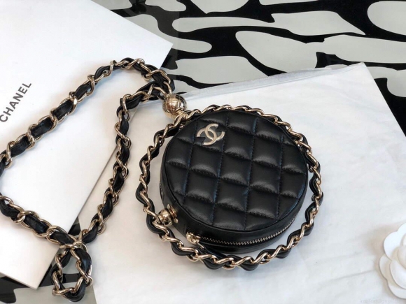 Chanel A99131 Small Round Bag Lambskin Black Shiny Gold