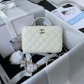 Chanel AS3168 Vanity with Chain Bag White