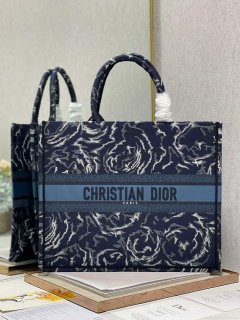 Dior M1286 Large Book Tote Blue Dior Roses embroidery