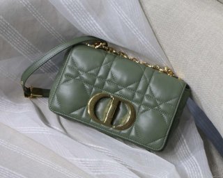 Dior M9241 Small Quilted Macrocannage Calfskin Green