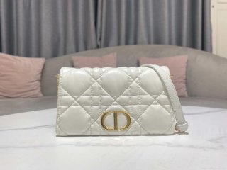 Dior S5135 Caro Macrocannage Pouch Latte Quilted Macrocannage Calfskin