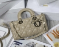 Dior M0540 Medium Lady D-Joy Bag Sand-Colored Cannage Lambskin With Heart Motif