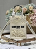 Dior S5555 Mini Dior Book Tote Phone Bag Biege lace flowers S1109