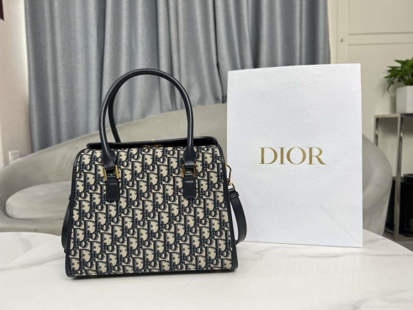 Dior M8675 Medium Boston bag Navy blue box Oblique Embroidery and Smooth Calfskin