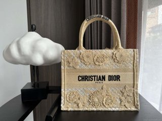 Dior M1265 Small Book Tote Embroidery with 3D Macramé Effect M9621