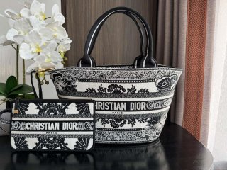 Dior M1328 Hat Basket Bag Black Le Coeur des Papillons Embroider