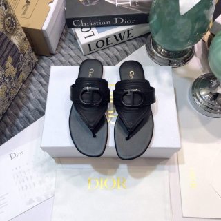 Dior KCQ386 Diro 30 Montaigne Flat Thong Sandals Calfskin Black Hardware Logo