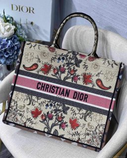 Dior M1286 Book Tote Multicolor Flowers Embroidery