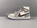 Dior Men’s Women‘s Limited-edition Air Jordan 1 High OG Dior Sneaker