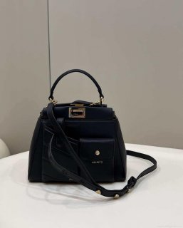 Fendi 8BN335 Peekaboo ISeeU Small Black leather bag 2113s