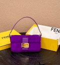 Fendi 8339 Baguette Middle Age Solid Color Series Underarm Bag Purple