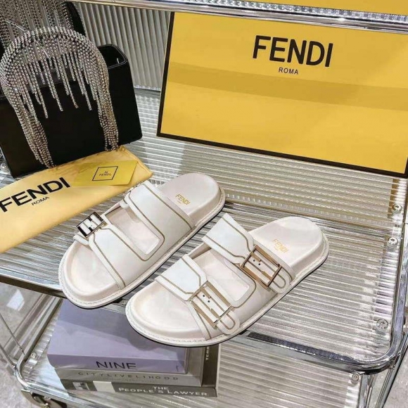 Fendi 8X8326 Women’s Men’s Feel Slides F88356