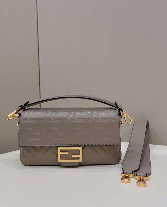 Fendi 8BR600 Baguette Medium Gray leather 0135M bag