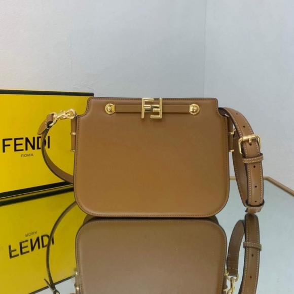 Fendi Touch Brown leather Bag 8BT349