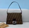 Fendi Bag 0121 Shoulder bag brown