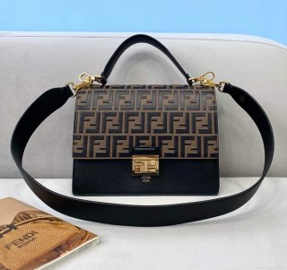 Fendi Kani 0508L Shoulder Bag Black