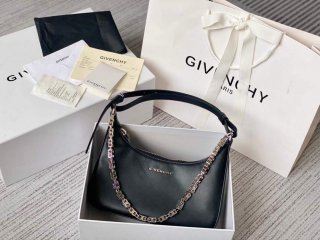 Givenchy BB50LGB1A4 Small Moon Cut Out bag in Leather Black