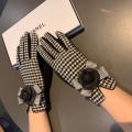 Chanel Women’s Gloves Designer Wool Gloves AA8319