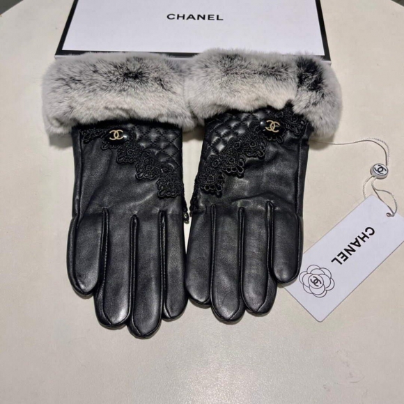 Chanel Women’s Gloves Designer Leather Gloves AA8321