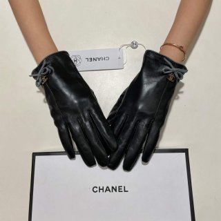 Chanel Women’s Gloves Designer Leather Gloves AA8322