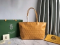 Goyard MMLTY01CL03P Artois MM Bag Yellow