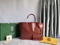 Goyard GMLCG09TY09P Anjou GM Bag Red