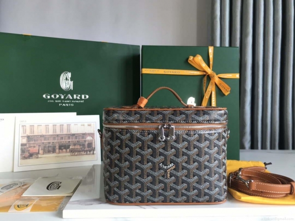 Goyard MUSEVAPMLTY01CL03P Muse Vanity Case PM Bag Brown & Black