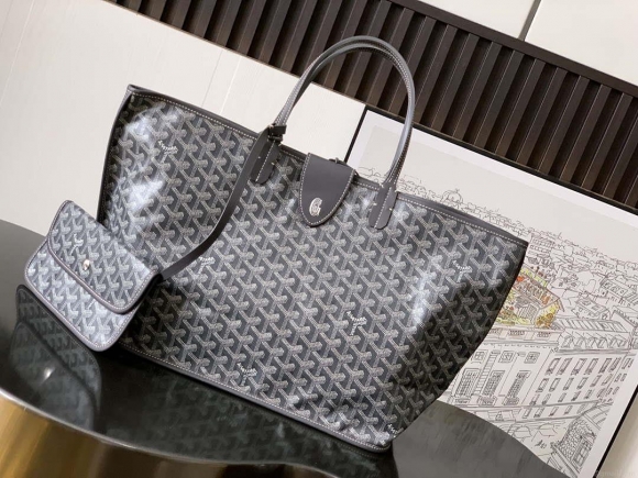 Goyard ANJOUSPMLCG03TY01P Anjou PM Bag Gray