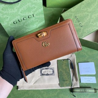 Gucci 658634 Diana Continental Wallet in Brown