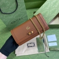 Gucci 658243 Diana chain wallet in Brown