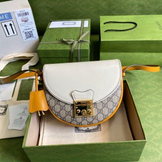 Gucci 644524 Padlock small shoulder bag Beige