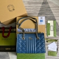 Gucci 681483 GG Marmont small tote bag Blue