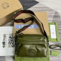 Gucci 725696 Shoulder bag with tonal Double G Green