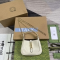 Gucci 760249 Jackie 1961 Super Mini Bag White