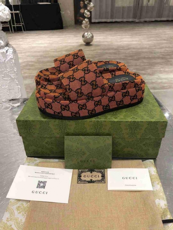 Gucci Sandals GG Multicolour Platform Sandal 81173