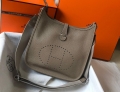 Hermes H083435 Evelyne III 29 Shoulder Bag Silver Hardware Gray