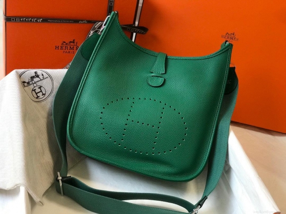 Hermes H083435 Evelyne III 29 Shoulder Bag Silver Hardware Green