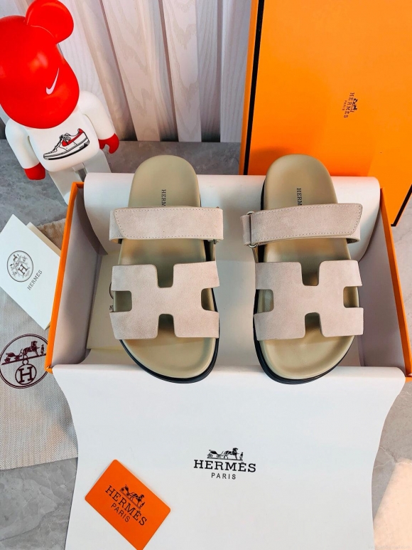 Hermes Women Men Izmir sandal Sheep Skin H222851