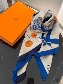 Hermes H001829S Scarves Cavalcades Scarf H50013