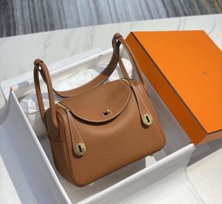 Hermes H073428 Lindy Bag 26 30 H231938