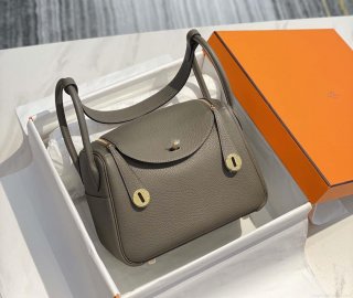 Hermes H073428 Lindy Bag 26 30 H231951