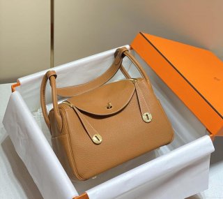 Hermes H073428 Lindy Bag 26 30 H231954